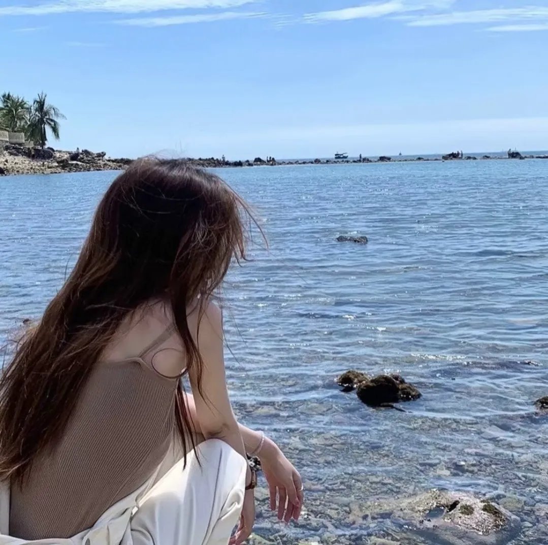 谁是超级英雄封面